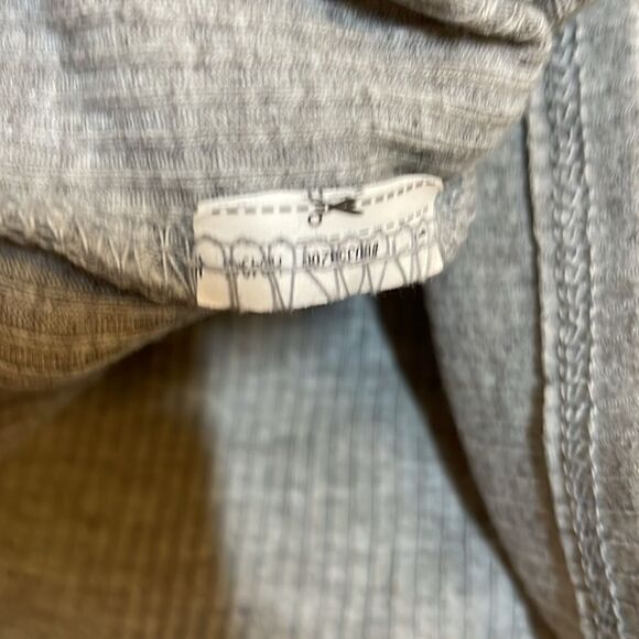 Forever 21 Super-Cropped Racerback Tank Top size Medium - Picture 6 of 7